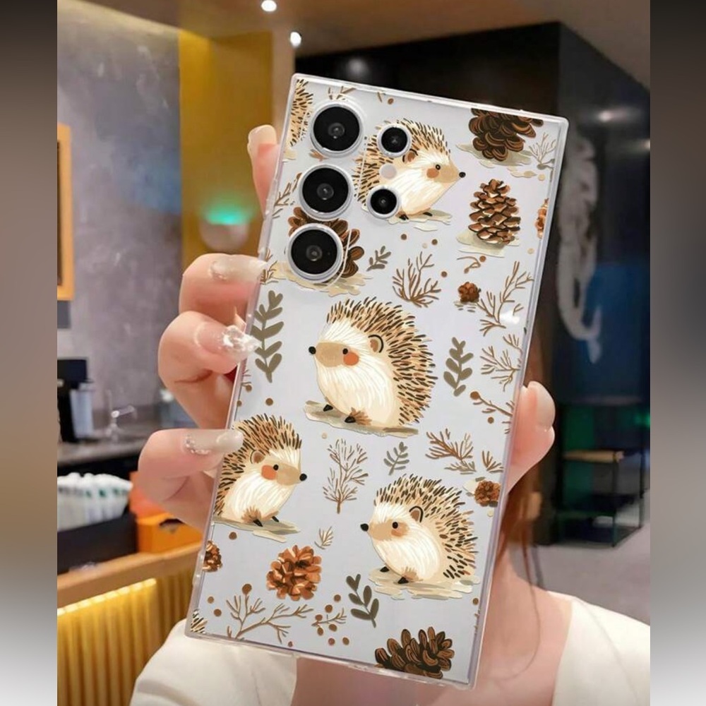 iPhone 13 Hedgehogs Case